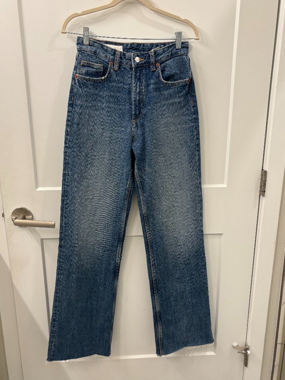 Zara High Rise Wide Leg Raw Hem Jeans Blue Size 4